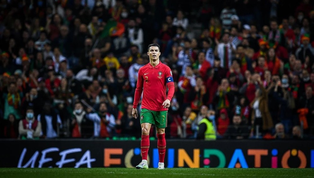 相较之下 相较之下