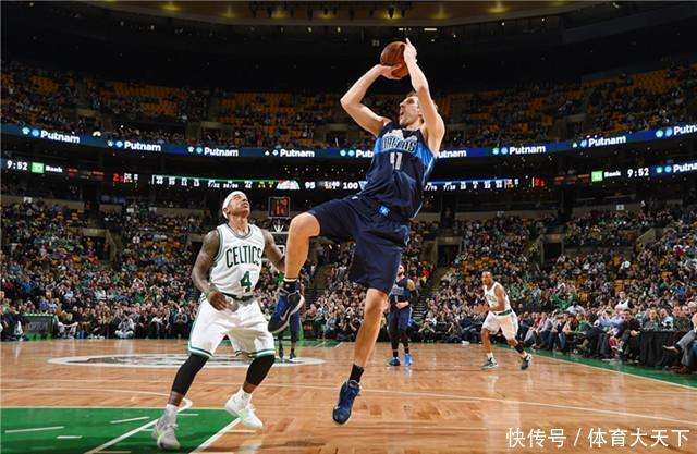 超赛场的首 超赛场的首