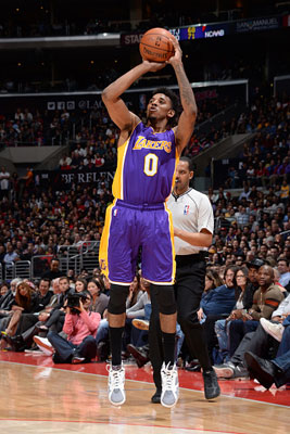 削弱对手二 削弱对手二