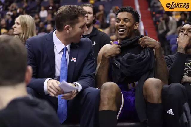 恰好映照巴 恰好映照巴